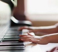 Çocuğumuz Mutlaka Müzik Aleti Çalmalı Mı?