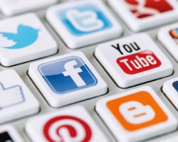 Çocuğunuzun Sosyal Medya Kullanımını Kontrol Etmek için 6 İpucu