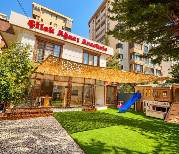 Özel Merdivenköy Çilek Ağacı Anaokulu