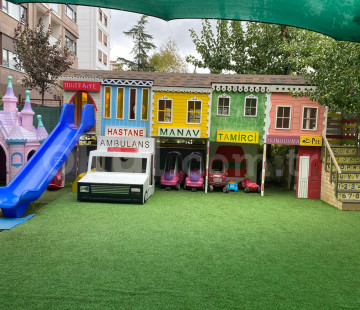 Özel Merdivenköy Çilek Ağacı Anaokulu