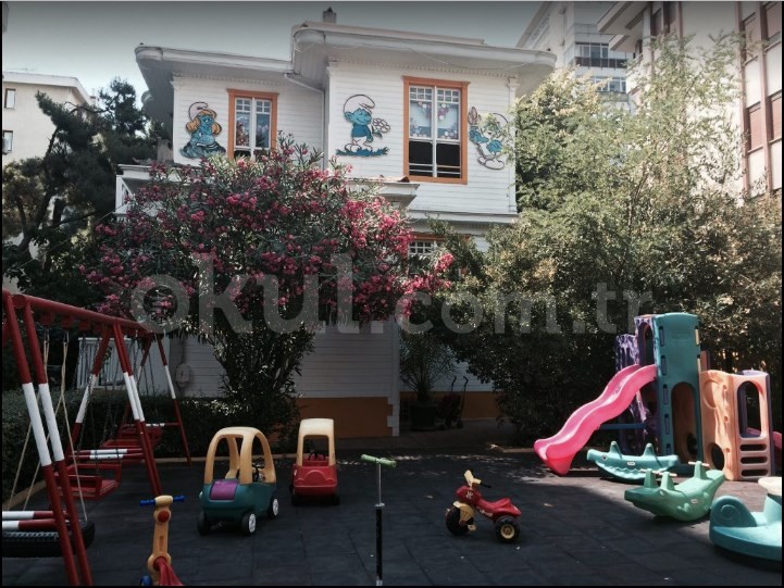 Beyaz Köşk Çocuk Evi - 1