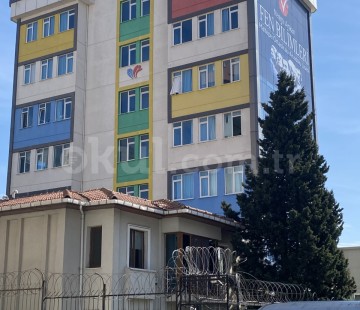 Özel Nazmi Arıkan Fen Bilimleri Maltepe Kampüsü Anadolu Lisesi