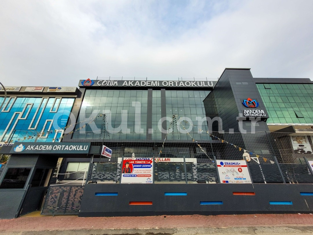 Özel Çekmeköy Çözüm Akademi Ortaokulu - 2