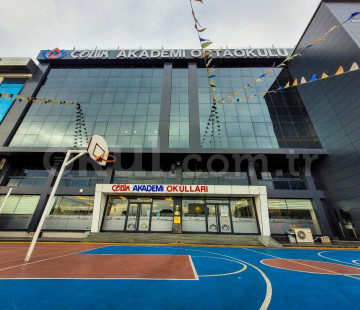 Özel Çekmeköy Çözüm Akademi Ortaokulu