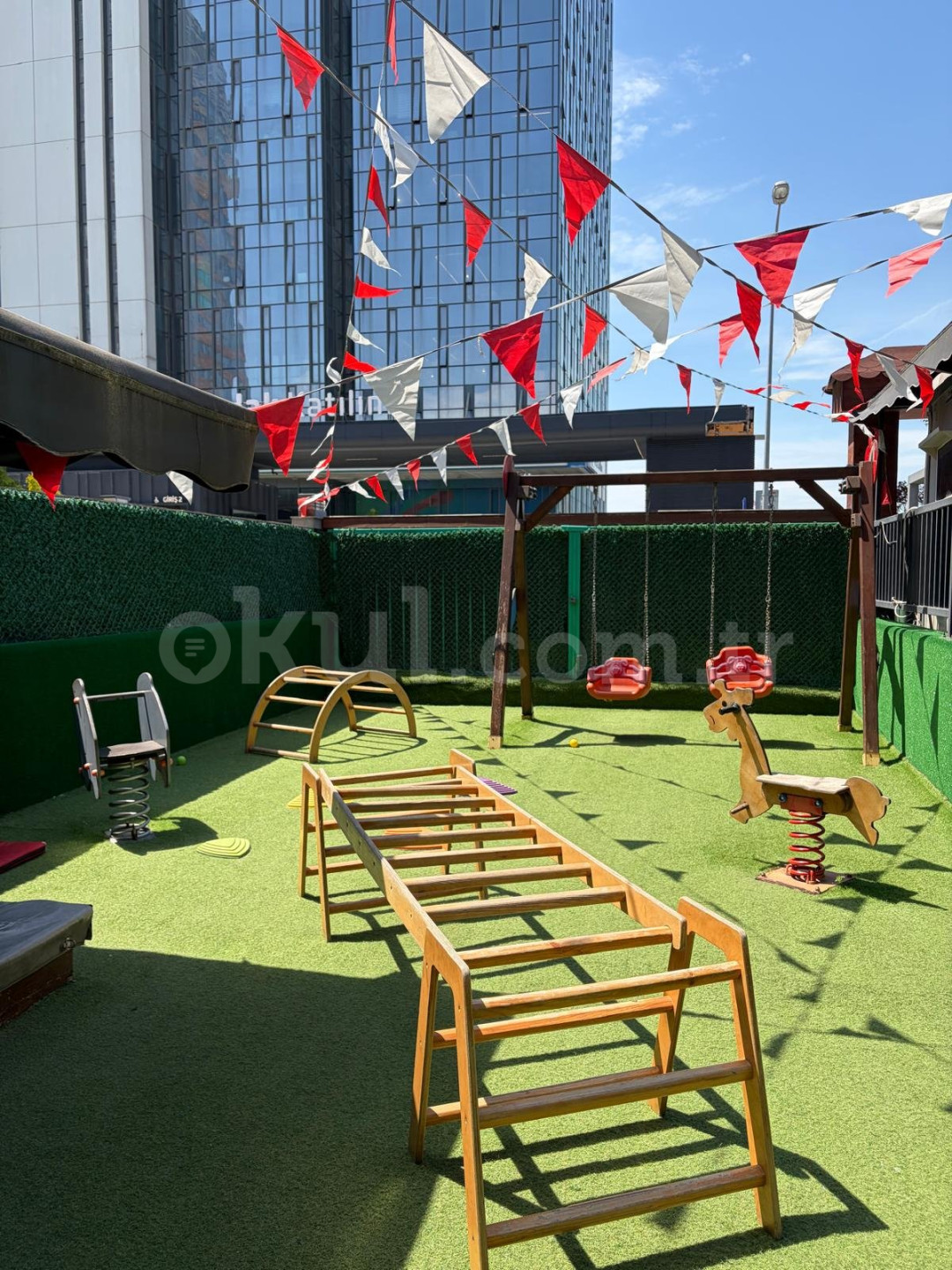 Özel Mavi Şapka Montessori Anaokulu - 16