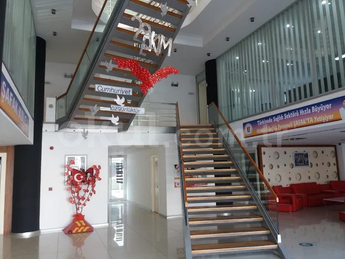 Özel Küçükköy Şafak Okulları Anadolu Sağlık Meslek Lisesi - 33