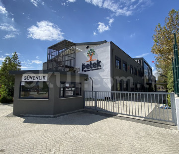 Özel Kayaşehir Petek Koleji İlkokulu
