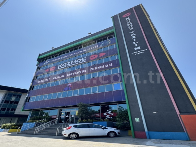 Özel Kozmos Yazılım Anadolu Lisesi - 53