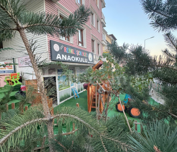 Özel Renkli Şekerler Anaokulu