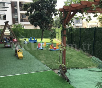 Özel Bayraklı AKD Kids Anaokulu