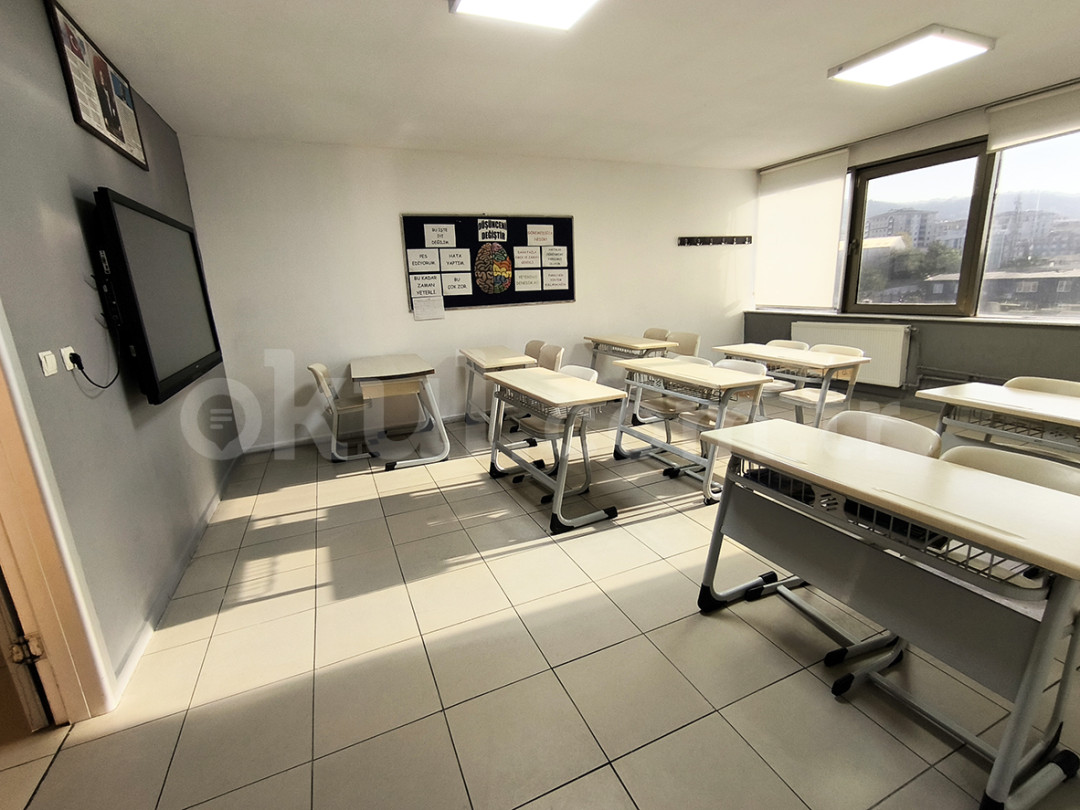 Özel Ege Bilim Okulları Anadolu Lisesi - 13