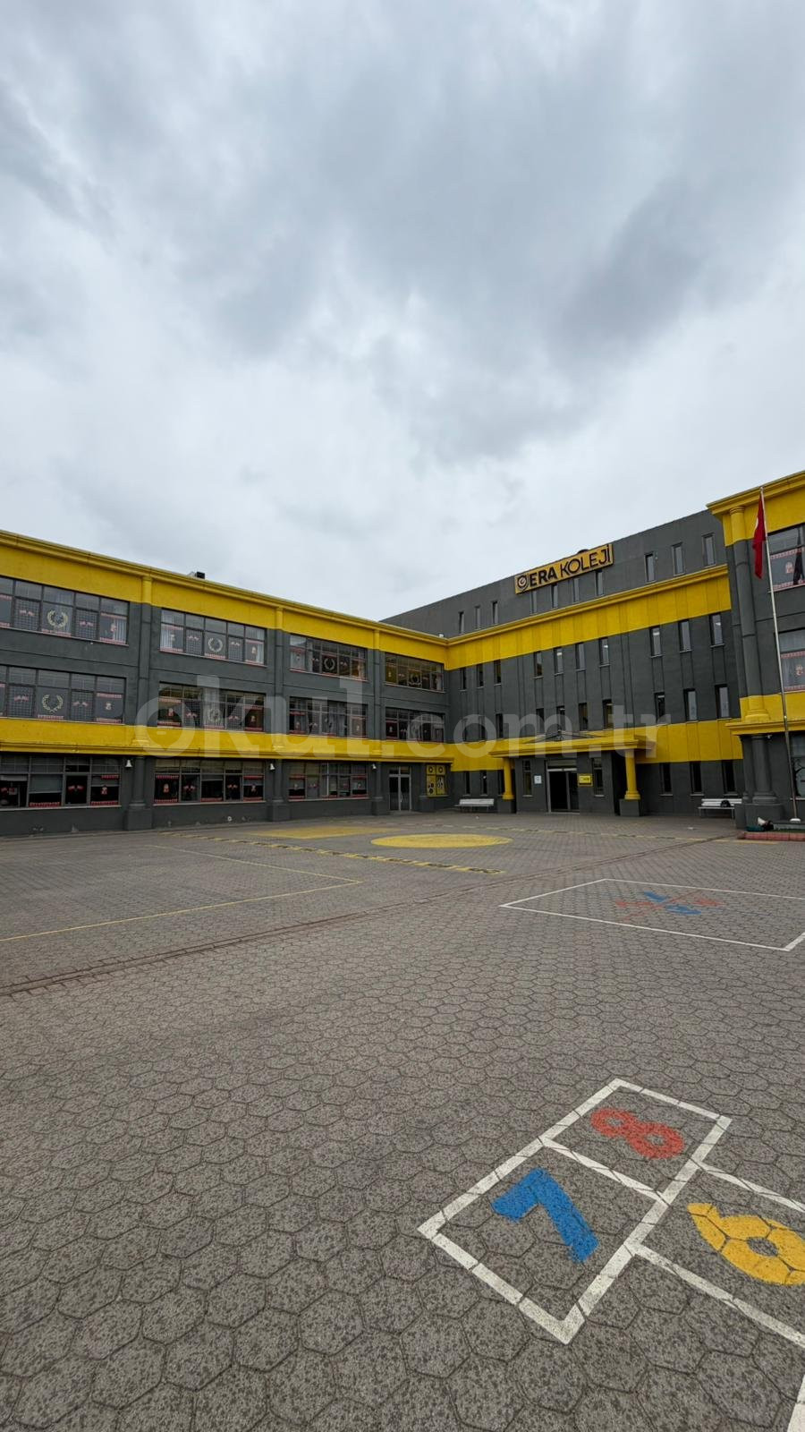 Özel Çekmeköy ERA Koleji Anadolu Lisesi - 1
