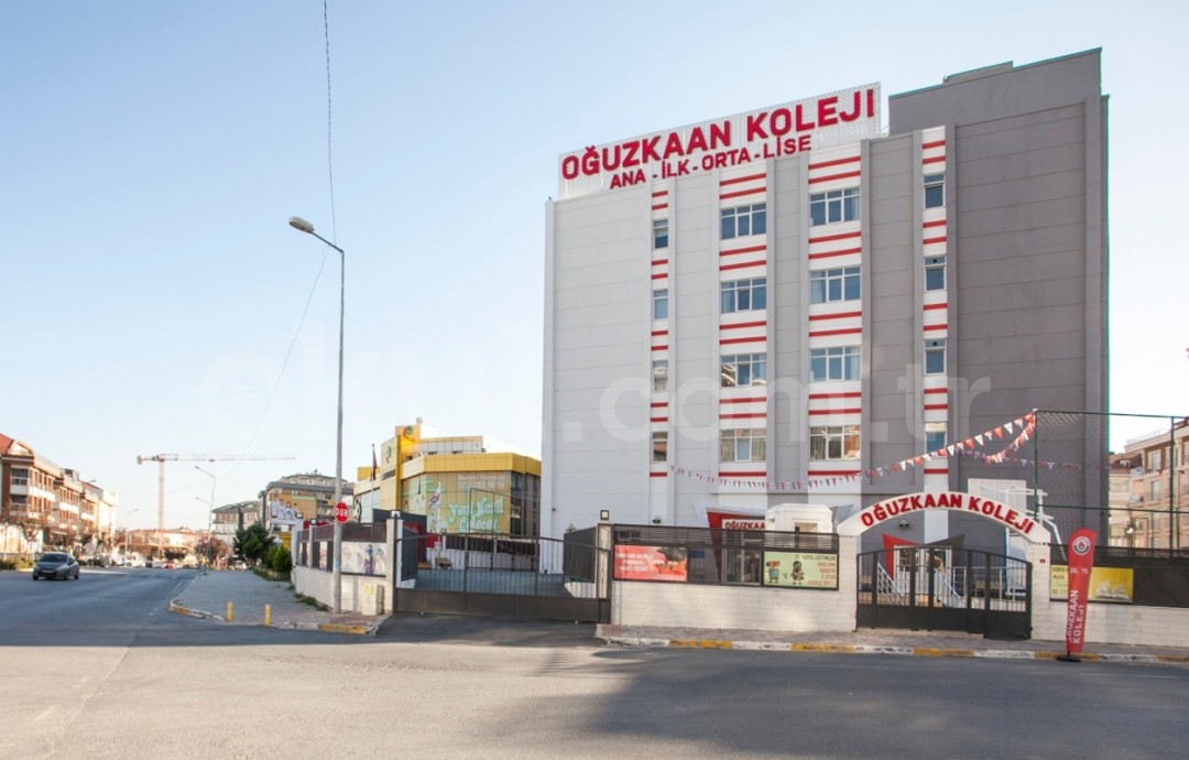 Özel Beylikdüzü Oğuzkaan Koleji Anadolu Lisesi - 1