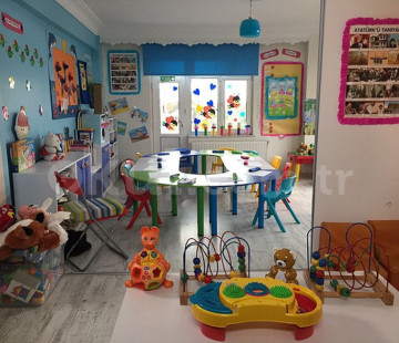 Özel Çengelköy Neşeli Yüzler Anaokulu