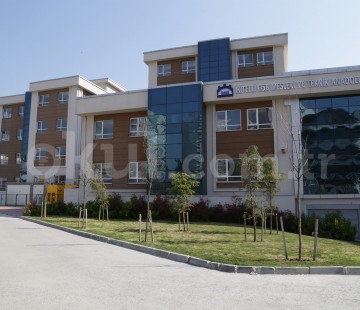 Özel İkitelli OSB Mesleki ve Teknik Anadolu Lisesi