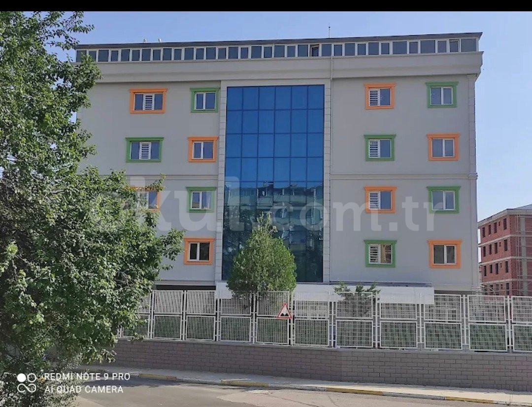 Özel Buğra Anadolu Sağlık Meslek Lisesi - 1