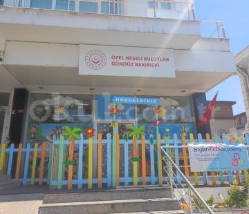 Özel Neşeli Bulutlar Gündüz Bakımevi