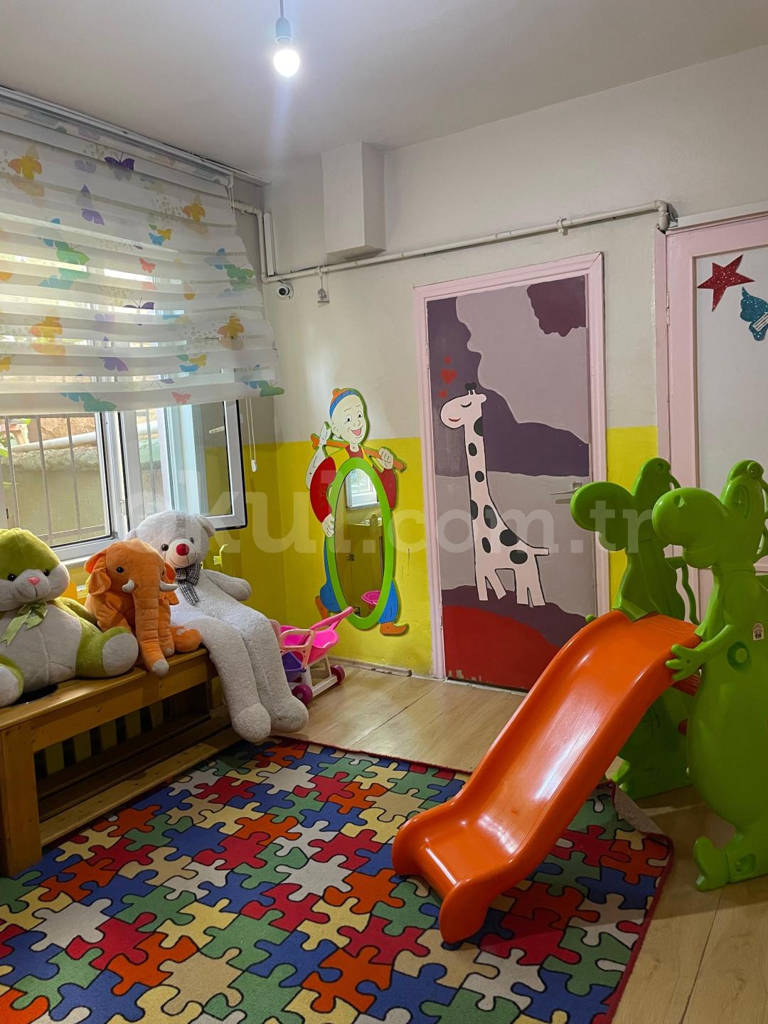 Özel Nazlı Minik Eller Anaokulu - 22