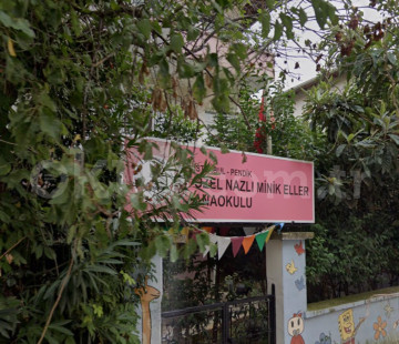 Özel Nazlı Minik Eller Anaokulu