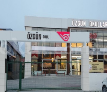 Özel Özgün Koleji Ortaokulu