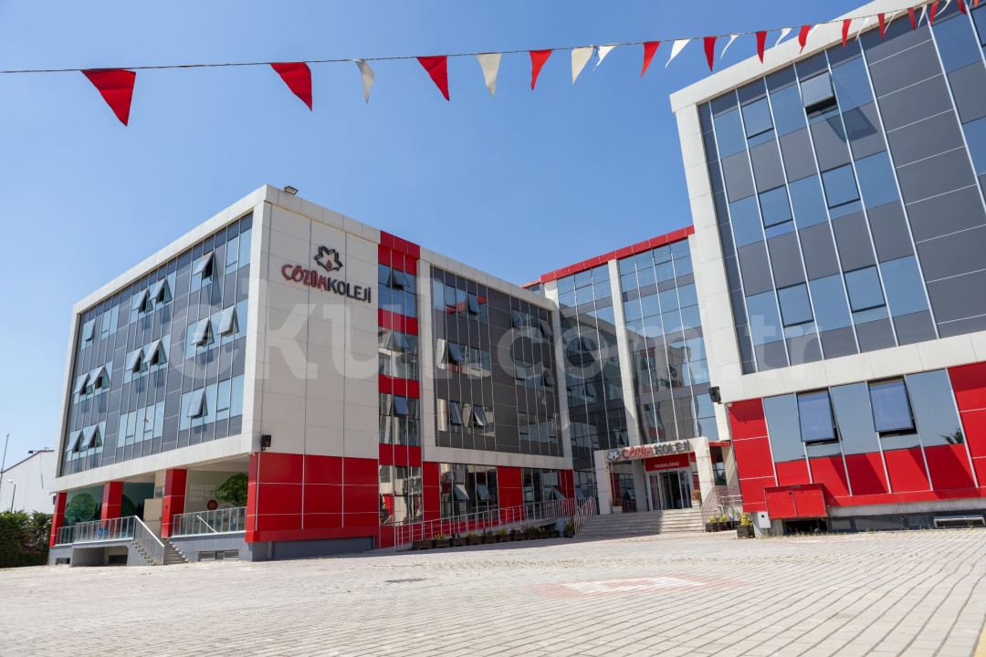 Özel Bursa Çözüm Koleji Ortaokulu - 2