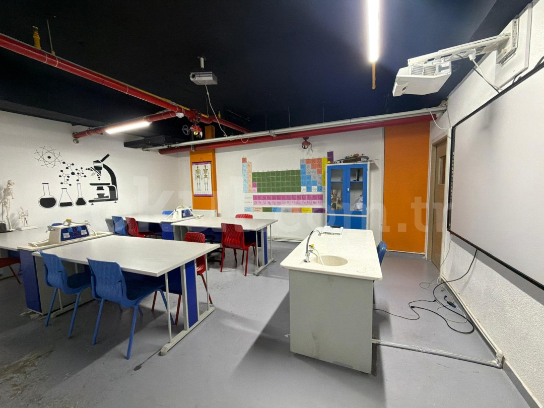 Özel Kolej 16 Ortaokulu - 12