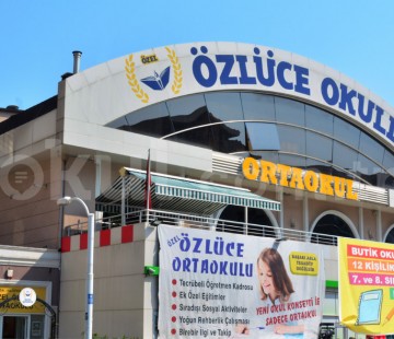 Özel Nilüfer Özlüce Koleji Ortaokulu