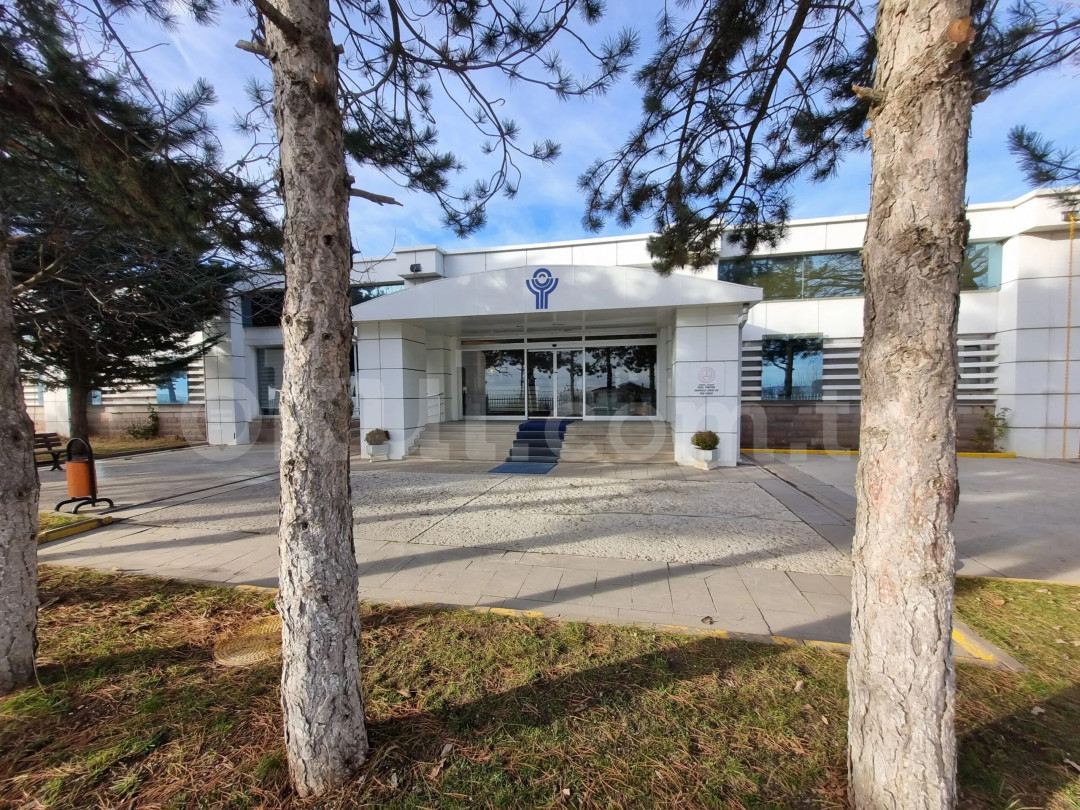 Özel İncek Yöntem Akademi Kültür Koleji Fen Lisesi - 3