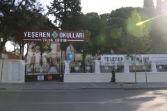 Özel Bayraklı Yeşeren Okulları Anadolu Lisesi