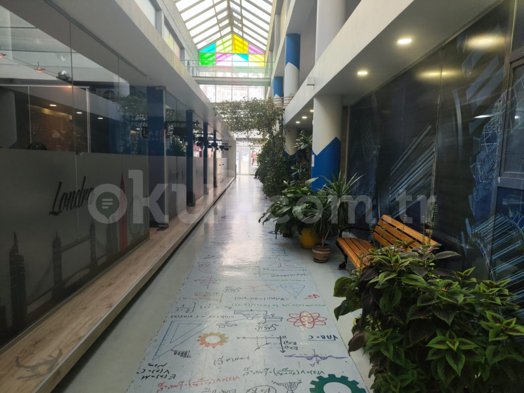 Özel İstanbul Şafak Mesleki ve Teknik Anadolu Lisesi - 4