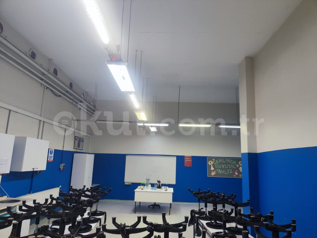 Özel İstanbul Şafak Mesleki ve Teknik Anadolu Lisesi - 11