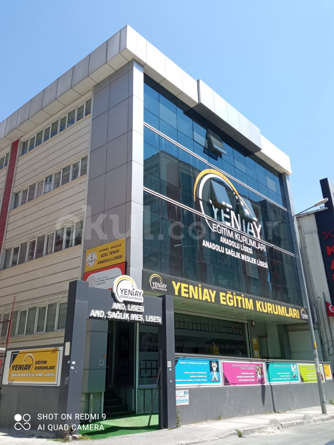 Özel Yeniay Okulları Anadolu Lisesi