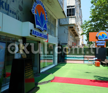 Özel Bayrampaşa Akşam Lisesi