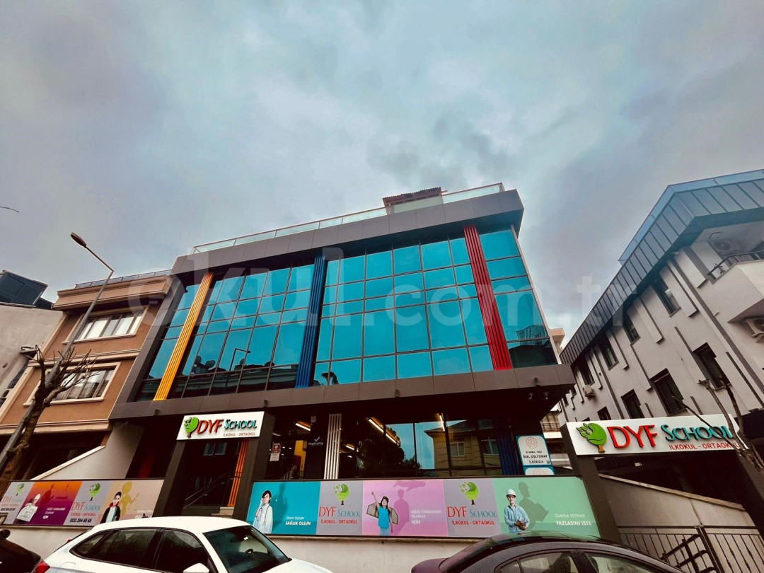 Özel DYF Schools Ortaokulu - 1