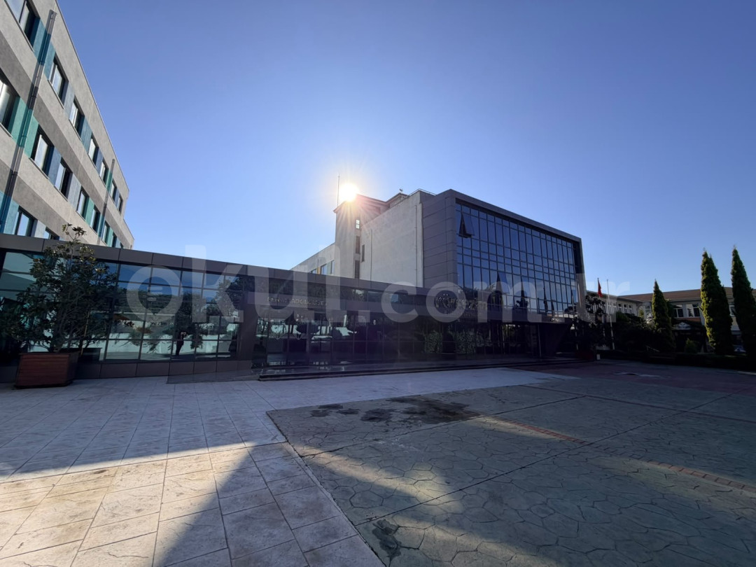Özel Körfezim Eğitim Kurumları Ortaokulu - 1