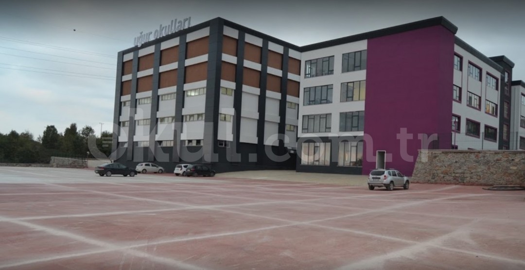 Özel Başiskele Uğur Anadolu Lisesi - 2