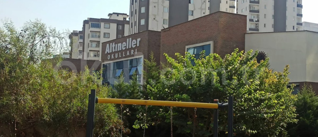 Özel 100. Yıl Altıneller Okulları Ortaokulu - 4