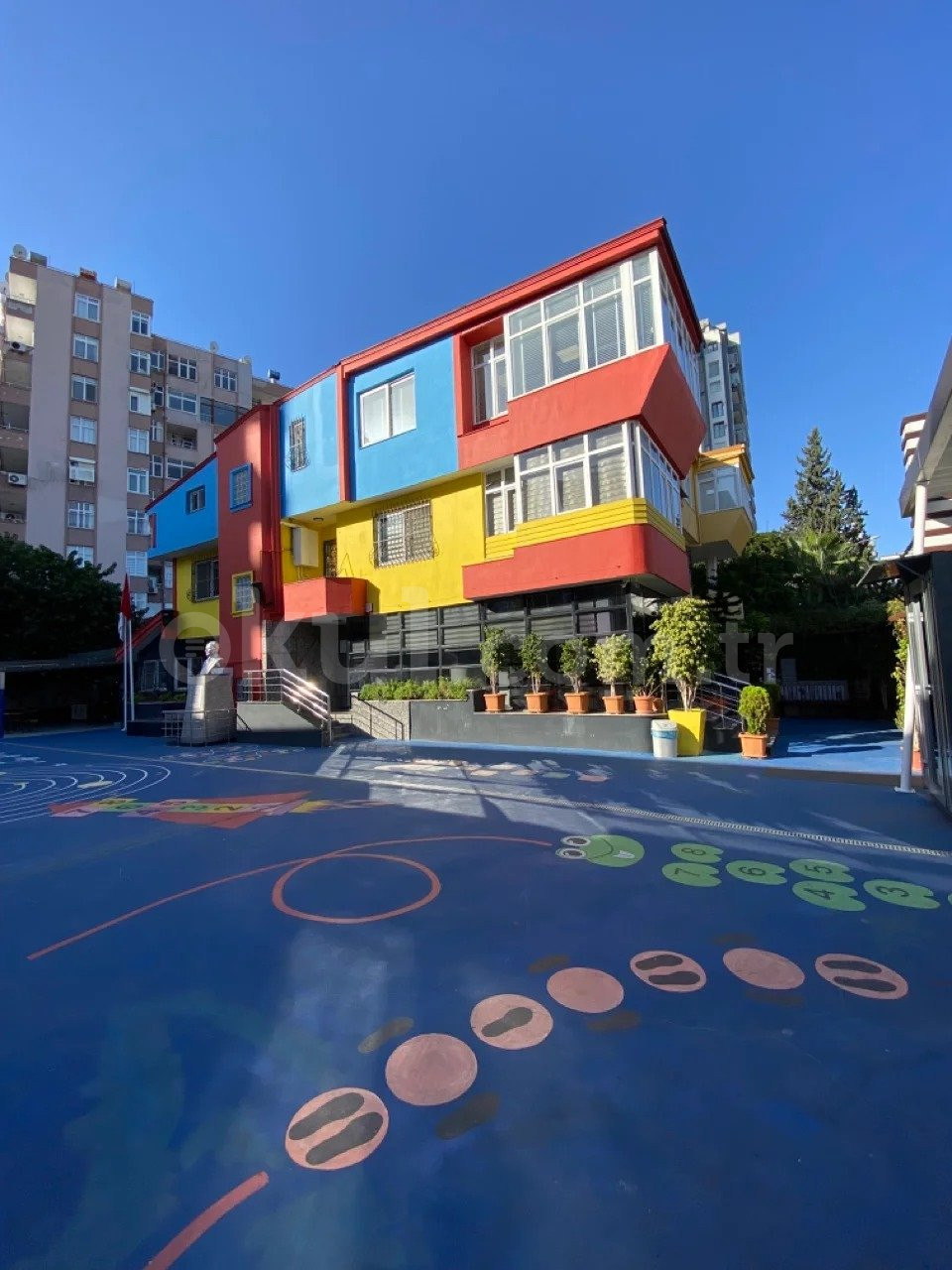 Özel Güzelyalı Eral Koleji Ortaokulu - 2