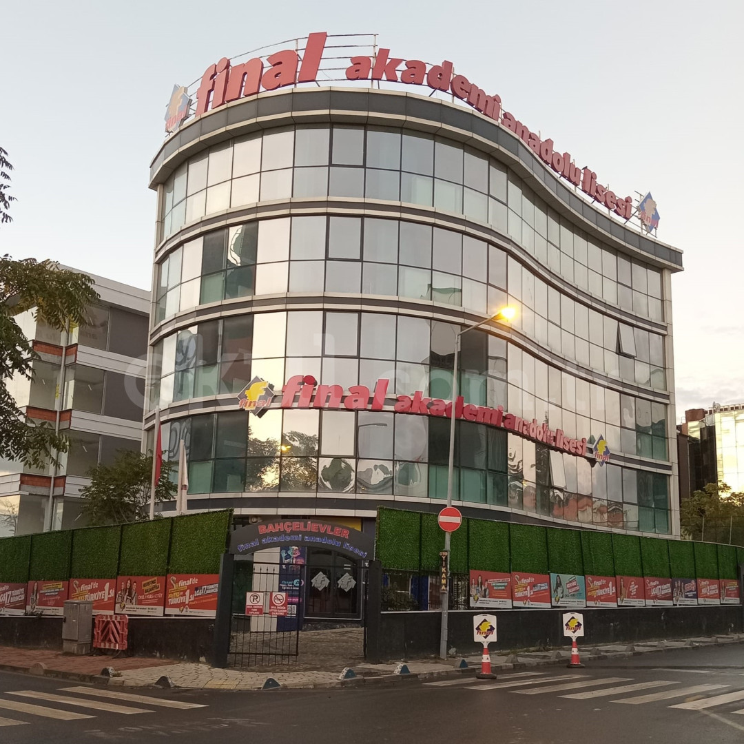 Özel Bahçelievler Final Akademi Anadolu Lisesi - 1