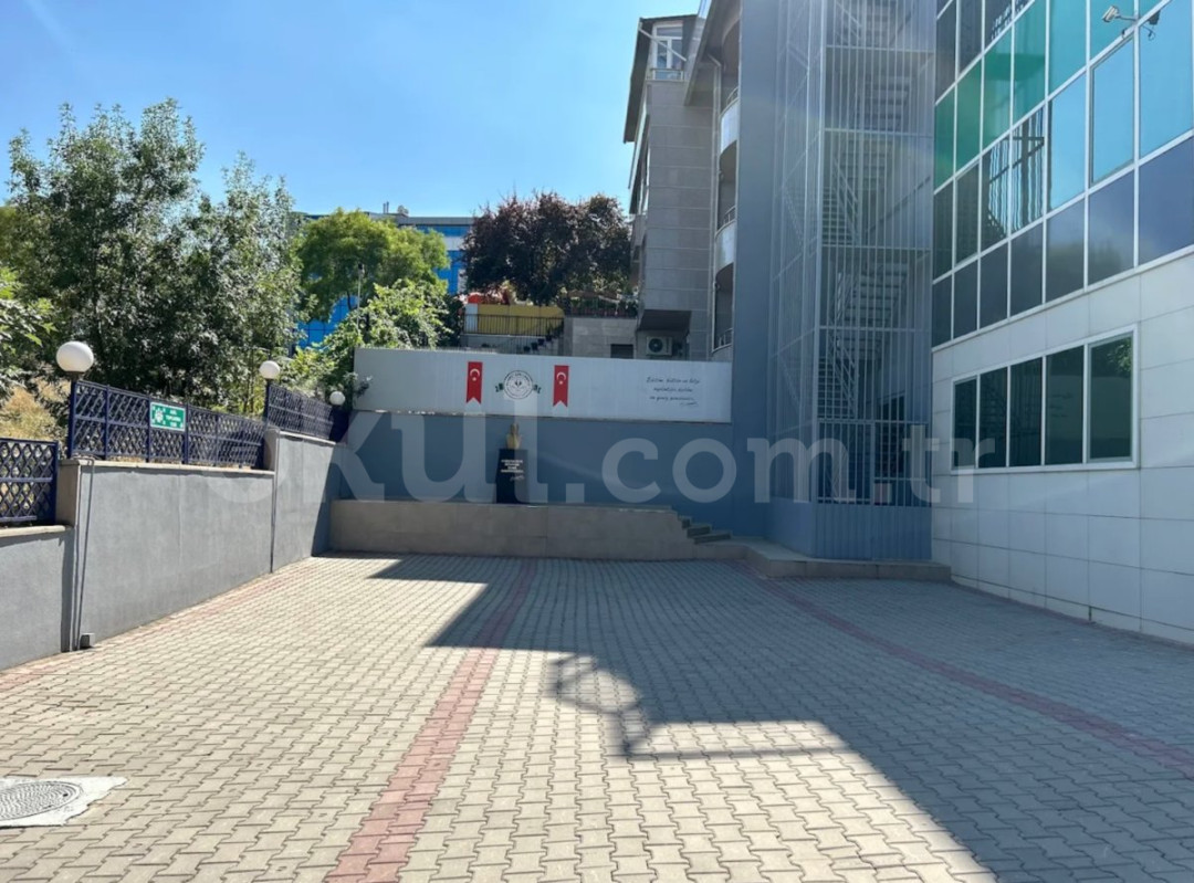 Özel Mehmet Zeki Derman Anadolu Lisesi - 6