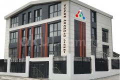 Özel Üçfen Anadolu Lisesi