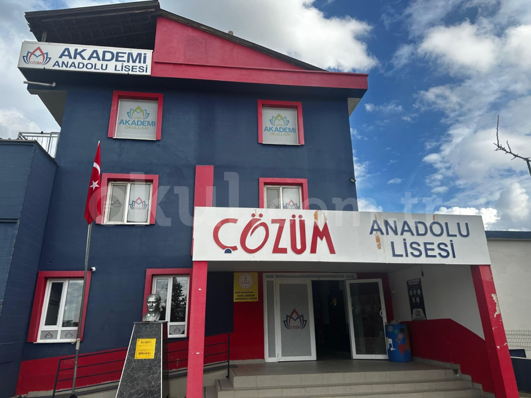 Özel Seferihisar Çözüm Anadolu Lisesi - 1