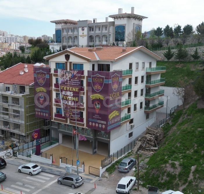 Özel Uğur Dağaslan Koleji Anadolu Lisesi - 1