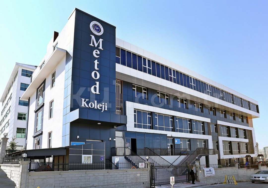 Özel Metod Koleji Anadolu Lisesi