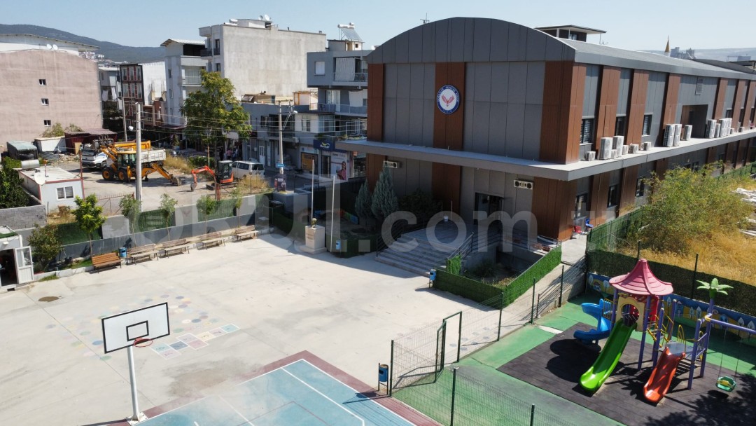 Özel İzmir Doğanlar Akademi Koleji Anadolu Lisesi - 2