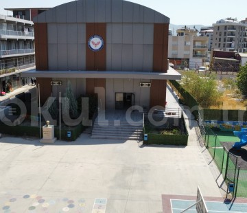 Özel İzmir Doğanlar Akademi Koleji Anadolu Lisesi