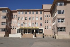 Yıldız-Ahmet Arayıcı Anadolu Lisesi