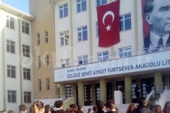 Özlüce Şehit Aykut Yurtsever Anadolu Lisesi