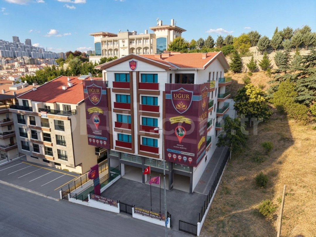 Özel Uğur Dağaslan Koleji Ortaokulu - 1
