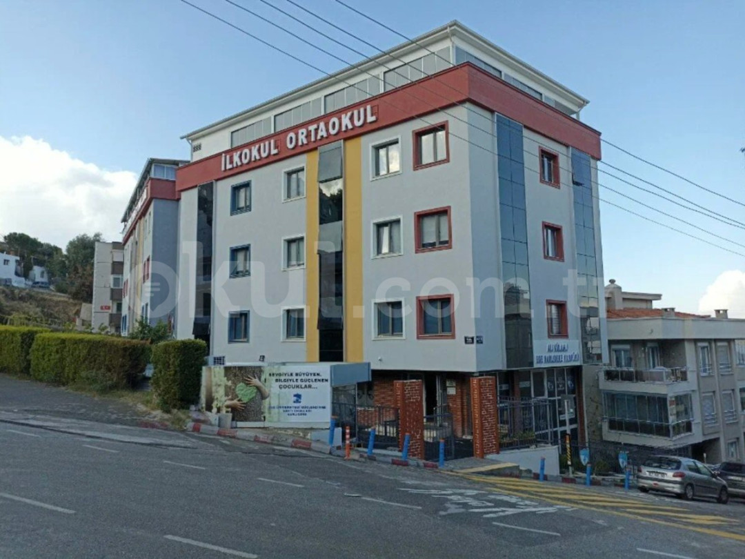 Ege Üniversitesi Güçlendirme Vakfı Okulları Özel Narlıdere İlkokulu - 3